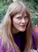die Frau an Reinhards Seite